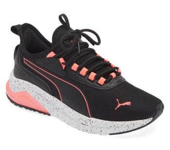 PUMA Women's Amplifier Speckle Sneakers