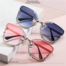 Amazon.com: willochra Rimless Diamond Sunglasses Women Rhinestone Cat Eye Sunglasses Vintage Female Sparkling Party sunglasses Eyewear (2pcs-black&pink) : Clothing, Shoes & Jewelry