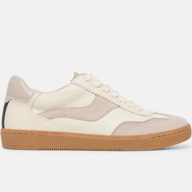 Dolce Vita Women's Notice