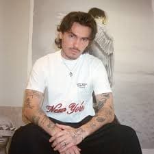 NAÏYO X D+D Vintage White T-Shirt