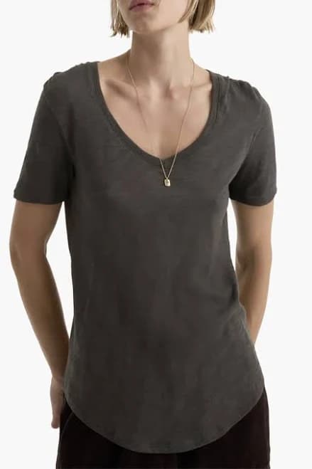 Tags Boutique Women's Slub Jersey V-Neck Tee