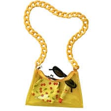 YELLOW PURSE | DAYTRIP