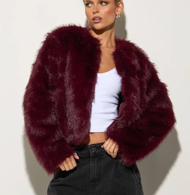 Ava And Ever Women's Harlow Faux Fur Jacket in Burgandy Red | Size 8