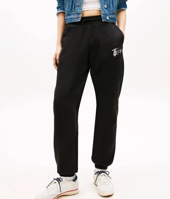Tommy Hilfiger Women's Relaxed Fit Pull-On Sweatpants
