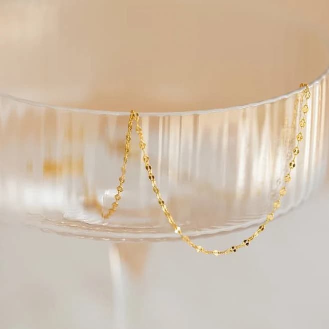 Caitlyn Minimalist Dainty Oval Sterling Silver Mirror Chain Necklace