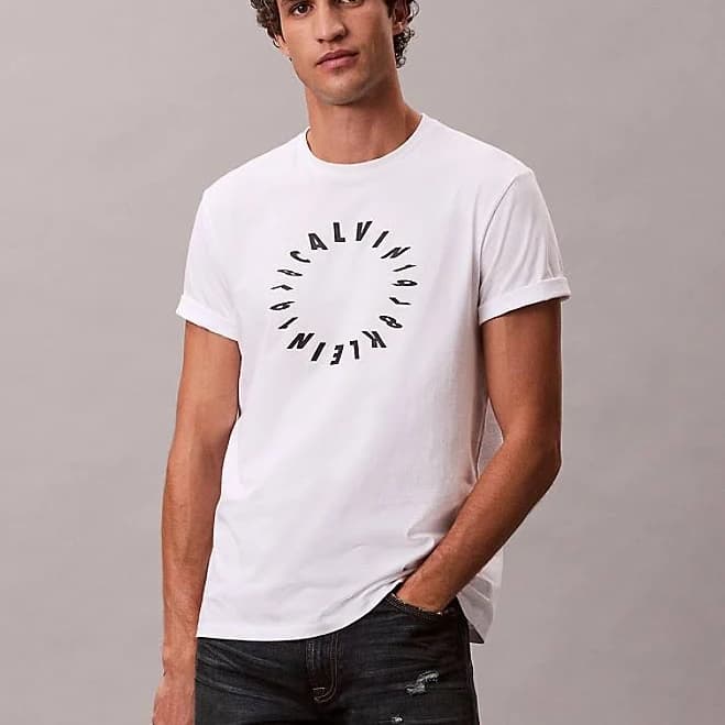 Calvin Klein Men's Circle Logo Graphic Classic T-Shirt in Brilliant White | Size: 2XL 100% Cotton