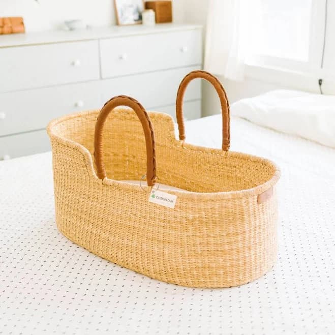Signature Bilia Bassinet Natural White Leather Handles Natural Basket w/ Foam Pad Pad Only In Stock