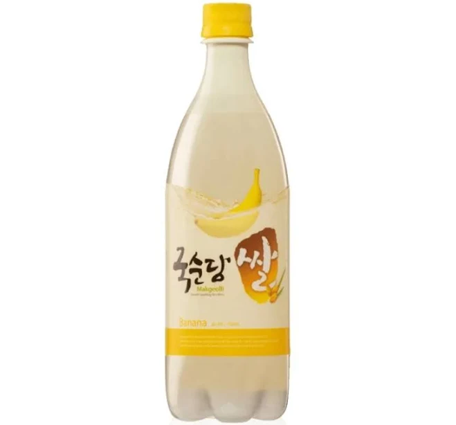 Kooksoondang Banana Makgeolli 국순당 바나나 막걸리 750mL