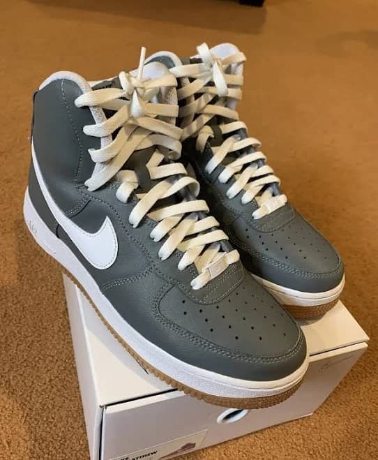 Nike Men's Air Force 1 Mid 07