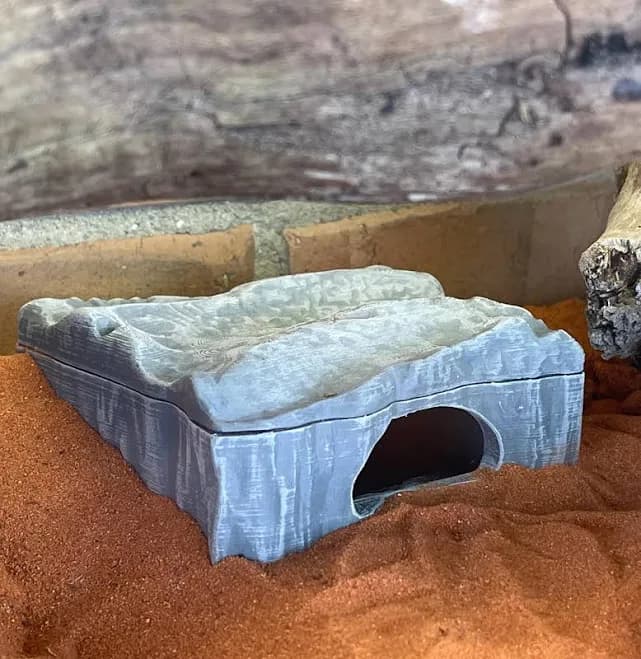 False Rock Reptile Hide: Enrichment Decor Arachnid, Snakes, Reptile, Jumping Spider, Amphibian, Geckos, Beardies