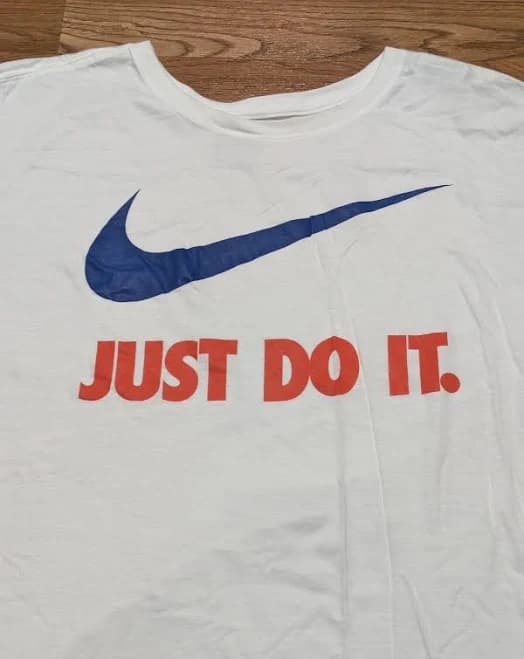 Nike Men's Just Do It Swoosh Short Sleeve Graphic Active T-Shirt