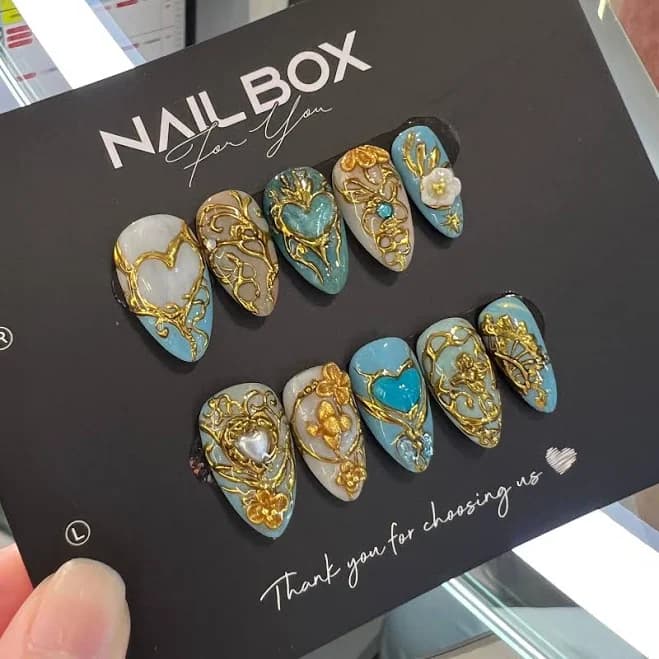 Baroque Heart Press On Nails, Gold Filigree Luxury Nail Set, Blue Gem 3D Pearl Nails, Elegant Handmade Royal Style Nails