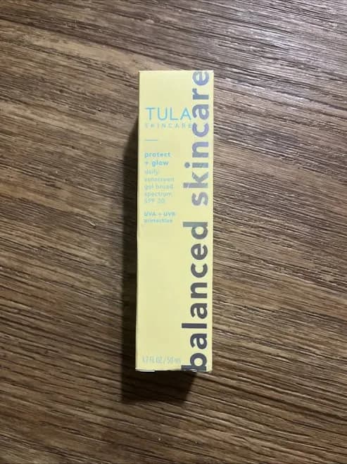 Tula Skincare, Protect & Glow Daily Sunscreen Gel Broad Spectrum Spf