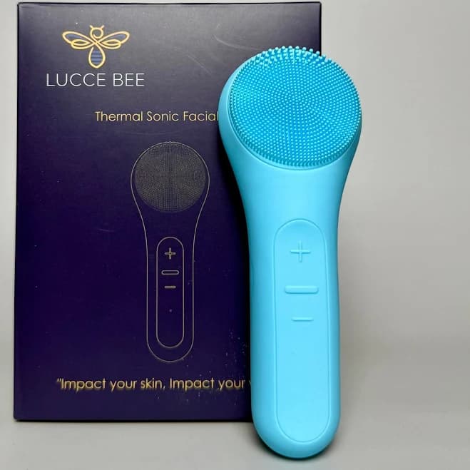 Lucce Bee Silicone Sonic Scrubbing Brush