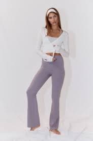 Flared sports leggings with SoftMove™ - Frosty lilac - Ladies | H&M IE