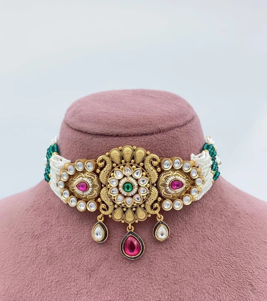 Antique Gold Choker Necklace
