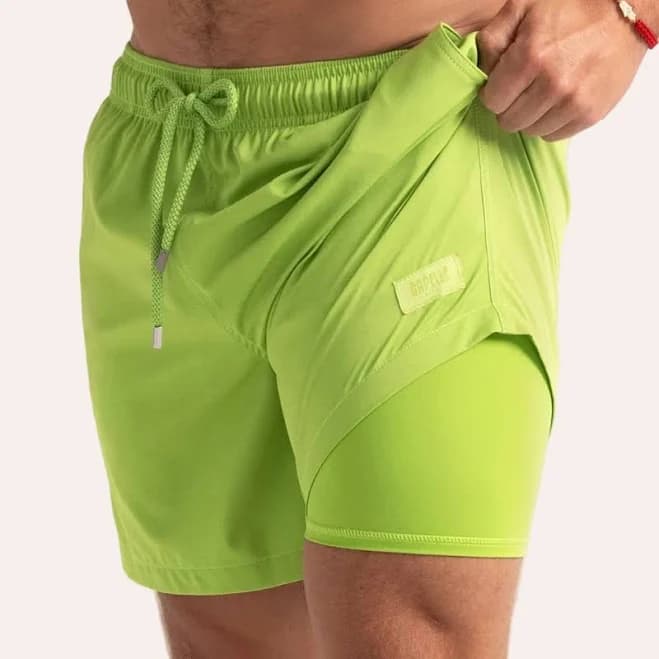 Magic Water Reactive Hybrid Short