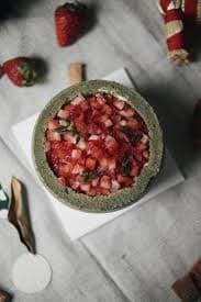 Hong Kong Korean Strawberry Mousse & Yoghurt Cream Cake / 5 inches betweenharu - Pinkoi