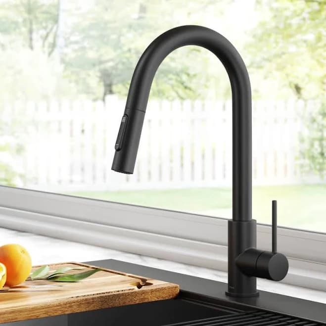 Kraus Oletto Contemporary Pull-Down Single Handle Kitchen Faucet
