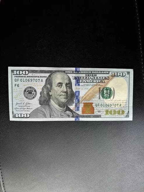 $100 Bill (one Hundred Dollar Bill) – Lightly Circulated- 2021 Series