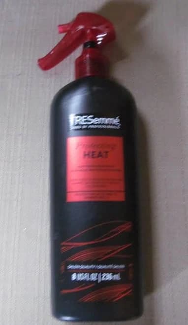 Tresemme Heat Tamer Spray Styles & Protect Professional Formula 8 Fl
