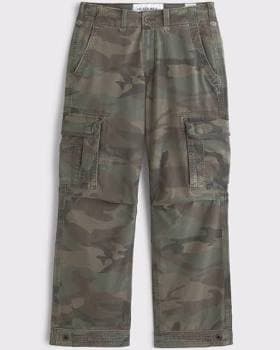 Abercrombie & Fitch Men's Baggy Cargo Pants