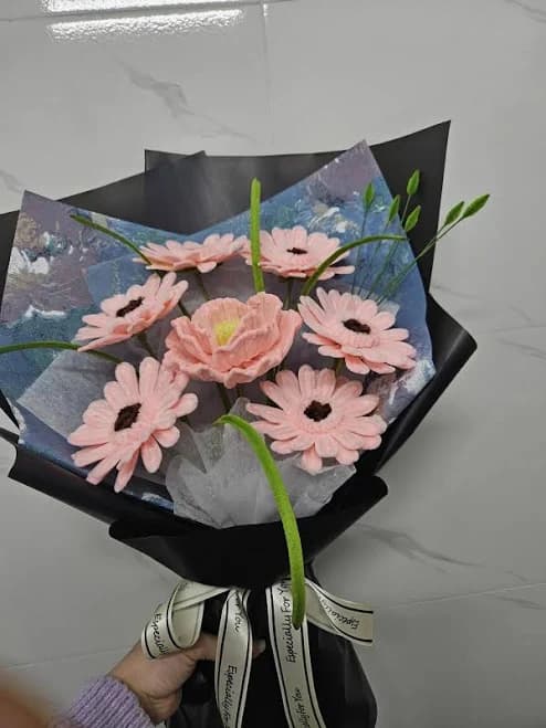 Handmade Pink Velvet Daisy Bouquet - Fabric Flower Gift for Her, Eternal Bouquet, Valentine Anniversary Home Decor