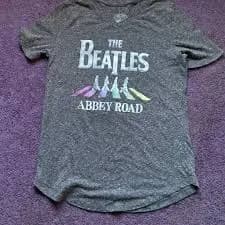 The Beatles Abbey Road grey grapic tee