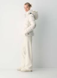 The SuperSnug Puff™ - Hi-Gloss | Aritzia CA
