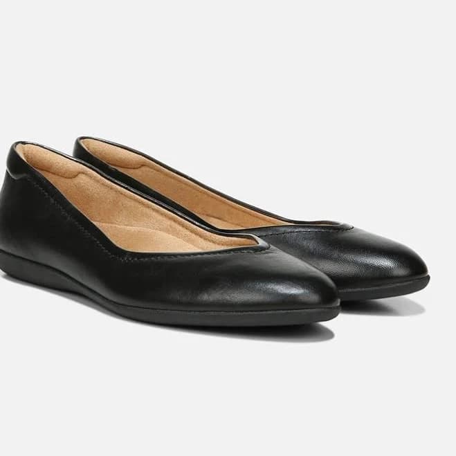 Naturalizer Women's Vivienne Flat