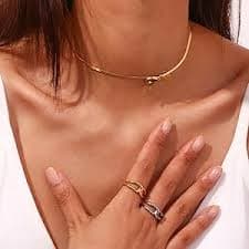 Simple Dainty Bow Necklace for Women, Gold Choker Necklace, Bow Pendant Herringbone Chain Necklace, Tassel Dangle Bow Necklace for Women: Clothing, Shoes & Jewelry - Amazon.com