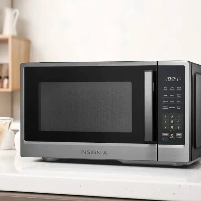 Insignia Countertop Microwave NS-MW9SS5-C
