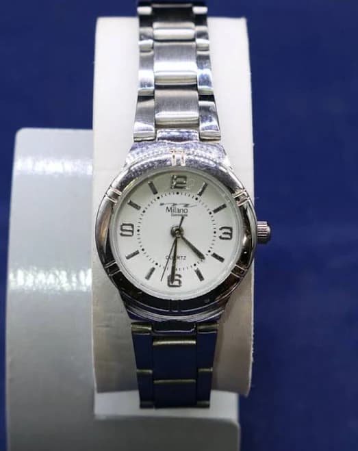 Milano Womans White Dial Round Silver Tone Case Stainless Steel Band