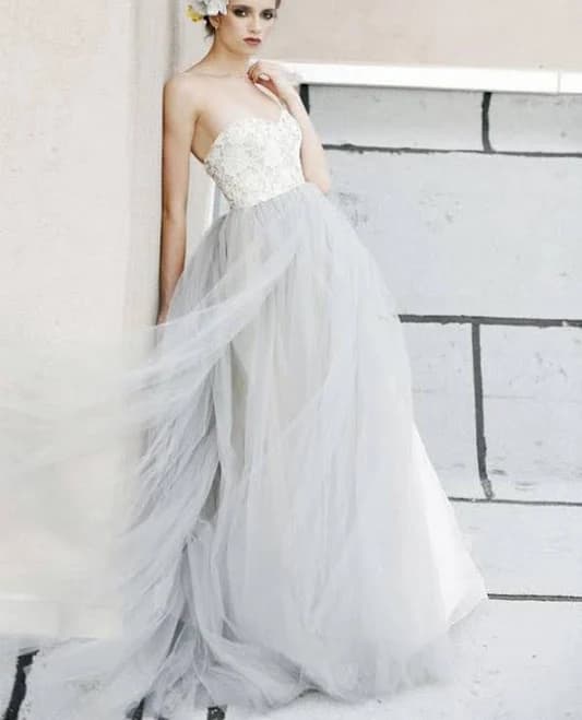 Tulle Strapless Wedding Dress