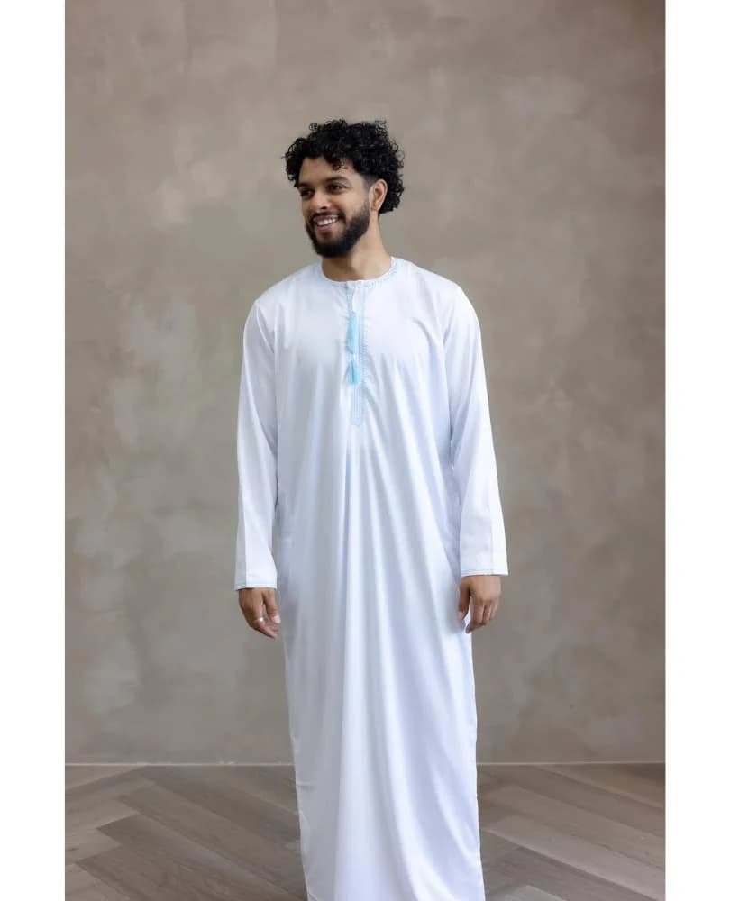 Men's White Omani Thobe Jubbah
