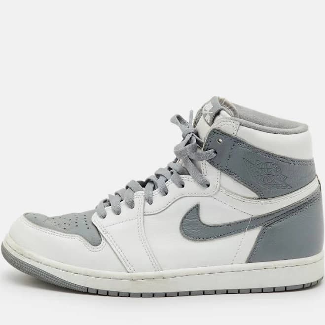 Air Jordans White/grey Leather Jordan 1 Retro High Og Stealth Sneakers