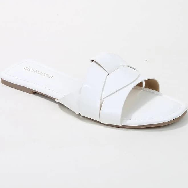 BERNESS Women's Topaz Patent Slide Sandals