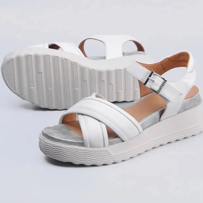 Retro Chunky Leather Slingback Sandals