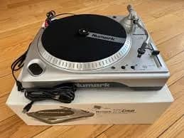 Numark USB DJ Turntable