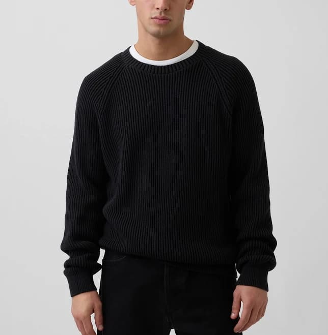Gap Men's Classic Raglan Crewneck Sweater