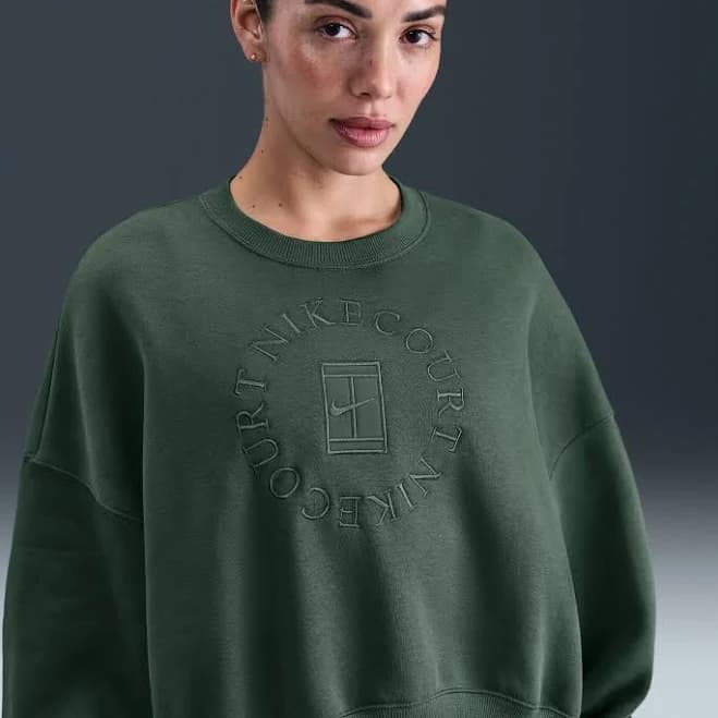 Nike Women's Court Heritage Phoenix Fleece Over-Oversized Crew-Neck Sweatshirt