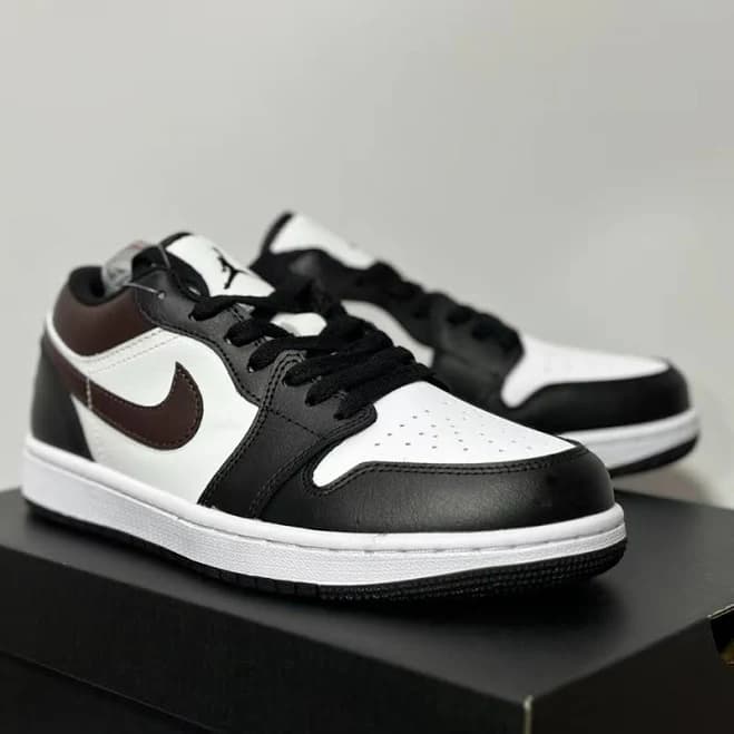 Air Jordan 1 Low Burgundy Crush, Leather Upper, 3-Color Blocked Design