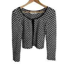 Vtg Ribkoff Black & White Patterned top with Hook & Eye Fasteners No Size Listed