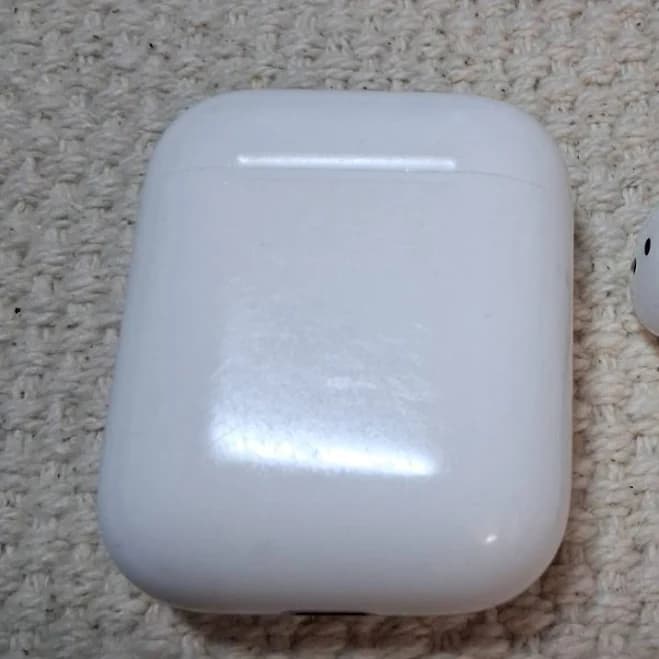 AirPods Pro Apple