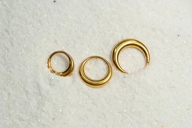 16G Titanium Crescent Moon Clicker Hoop Septum Ring