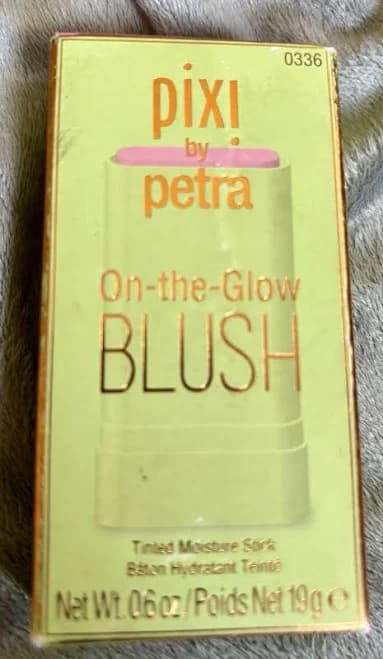PIXI On-the-Glow Blush FLEUR Pink Hydrating Tinted Moisture Blush Stick