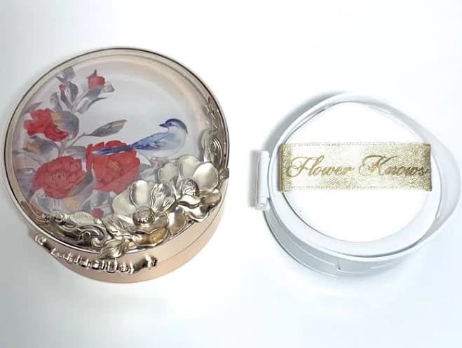 Flower Knows Goddess Shell + Air Cushion Bb Cc Cream Foundation 01