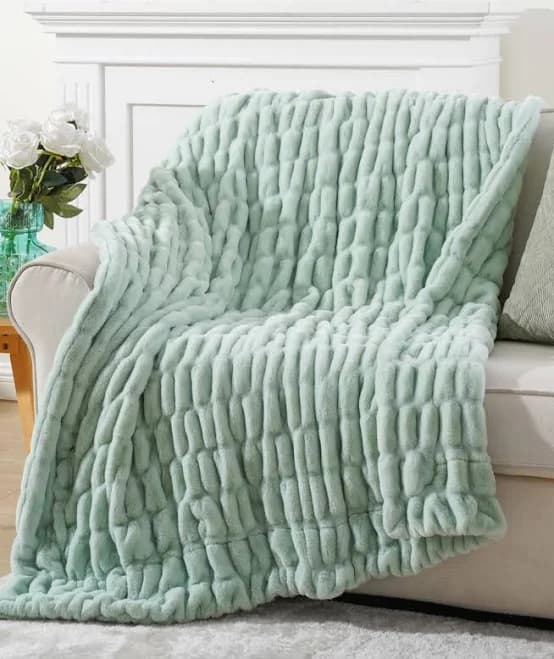 Battilo Luxurious Reversible Rabbit Faux Fur Throw