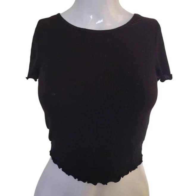Moa Moa Juniors Ribbed Knit Lettuce Edge Crop Top