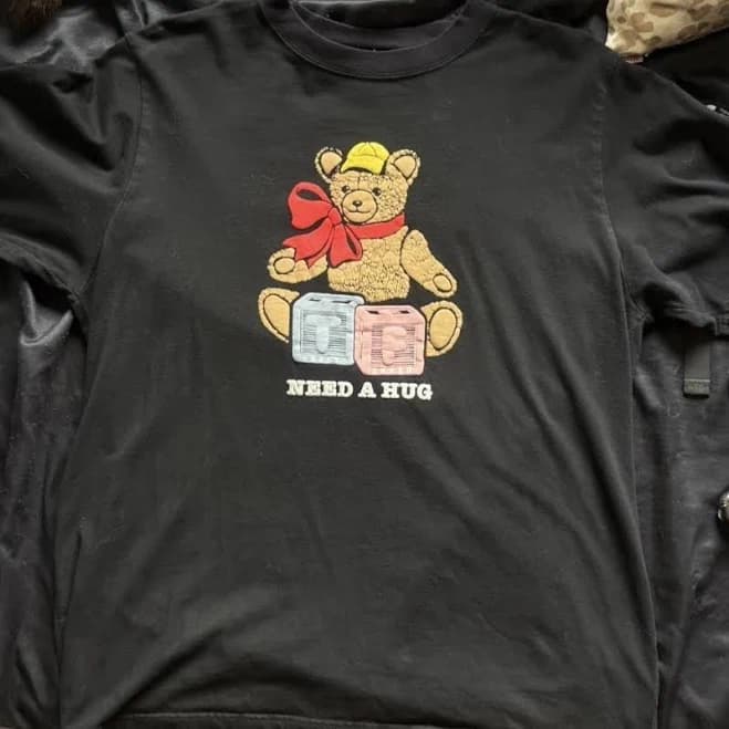 Teddy Fresh Black Need A Hug Teddy Bear Graphic Cotton Men's T-shirt